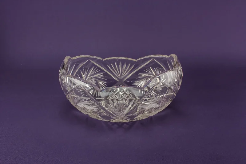 eco-friendly wedding tableware -Large Retro Cut Glass Bowl