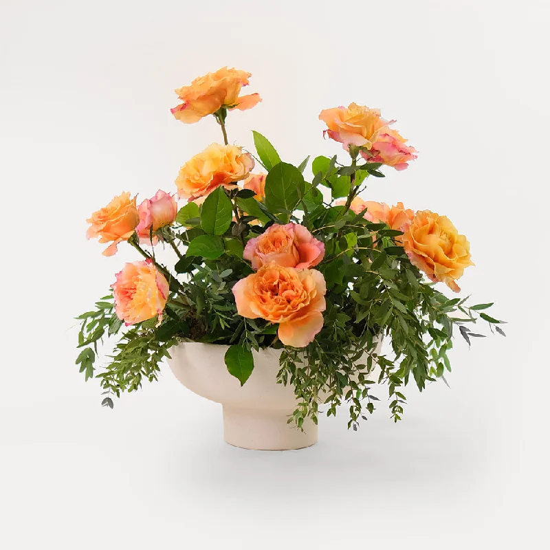 round flower vase -Amber Queen Flower arrangement In White ceramic Vase