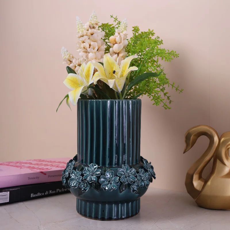 handmade flower vase for floral arrangements -Trendy Ceramic Flower Vase Blue