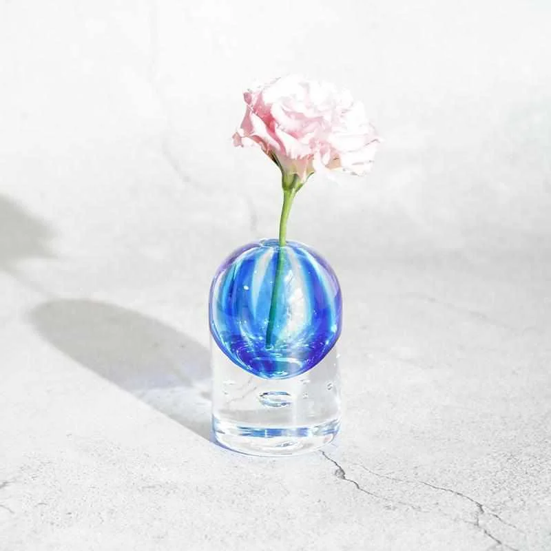 luxury modern flower vase -[VASE] BLOOM BLUE (M) | GLASS STUDIO IZUMO | BLOWN GLASS (2 weeks production after order)