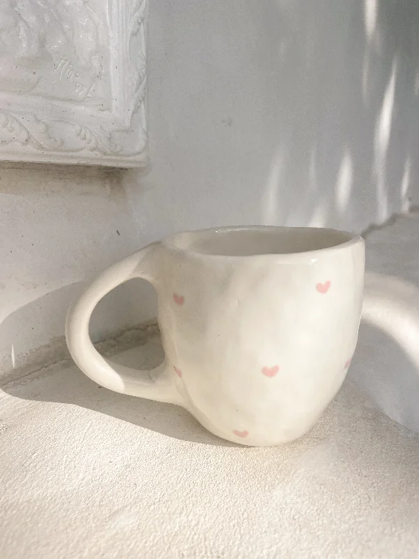 small coffee mugs -Pink heart