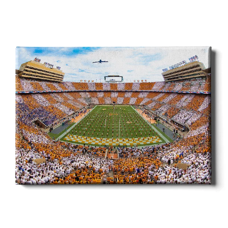 seasonal decorative paintings-Tennessee Volunteers - Vols Beat the Gators Checker Neyland Flyover